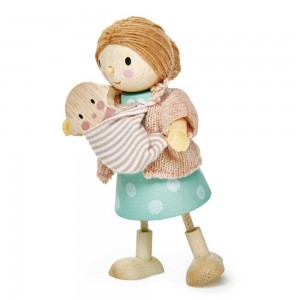 Figurine din lemn - D-na Goodwood cu bebelus